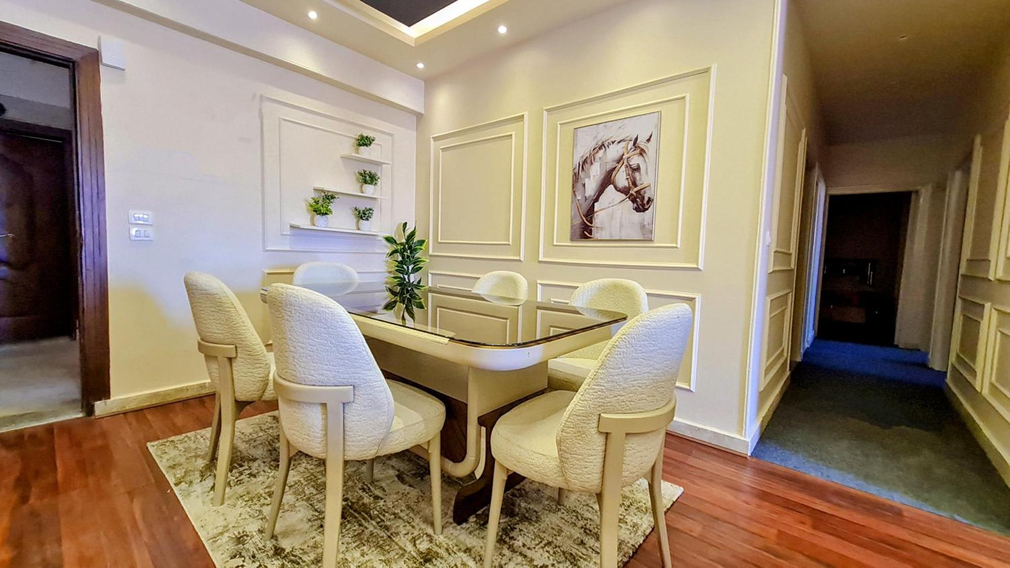 Rd Serviced Apartment, New Prime Location *